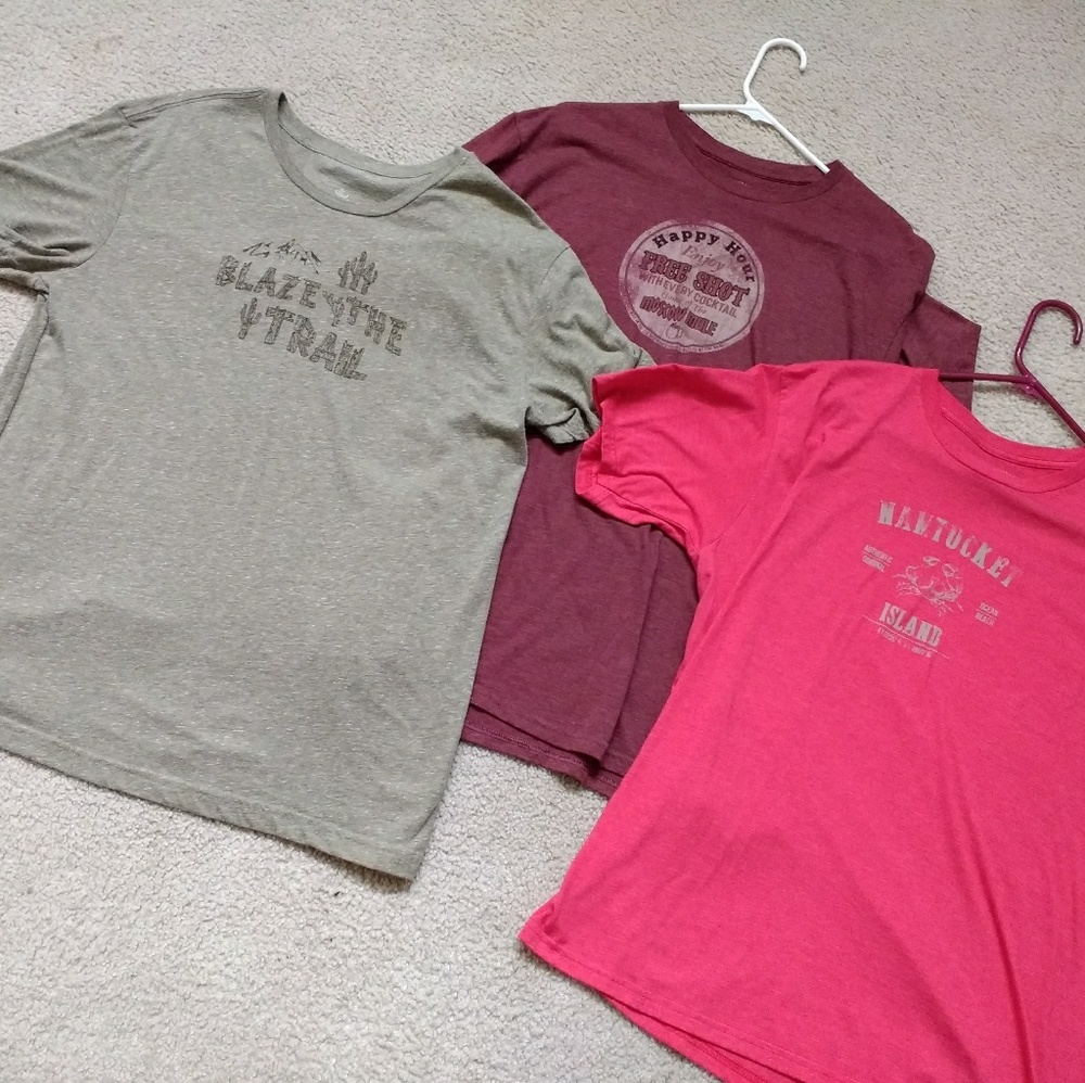 3 Men's Bass & Co T-shirts